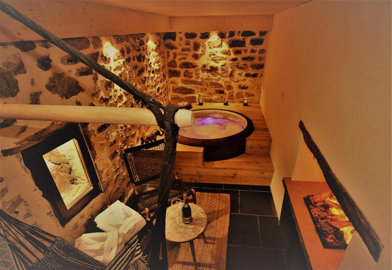 Au Vingtain - Appartement & Spa Atypique Brindas Exterior photo